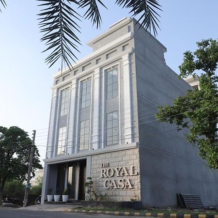 Hotel The Royal Casa Ludhiana Zewnętrze zdjęcie